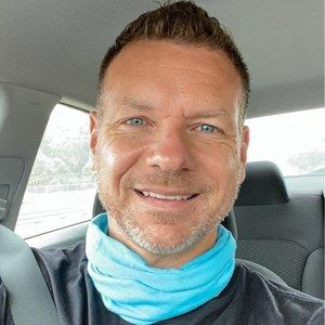 Meet your Posher, Troy